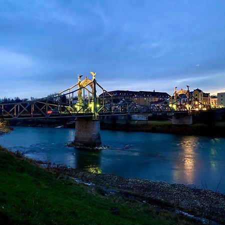 Ferienwohnung An Der Idyllischen Salzachschleife Naehe Salzburg ラウフェン エクステリア 写真