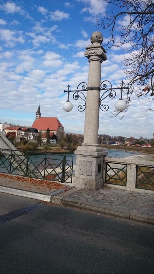 Ferienwohnung An Der Idyllischen Salzachschleife Naehe Salzburg ラウフェン エクステリア 写真